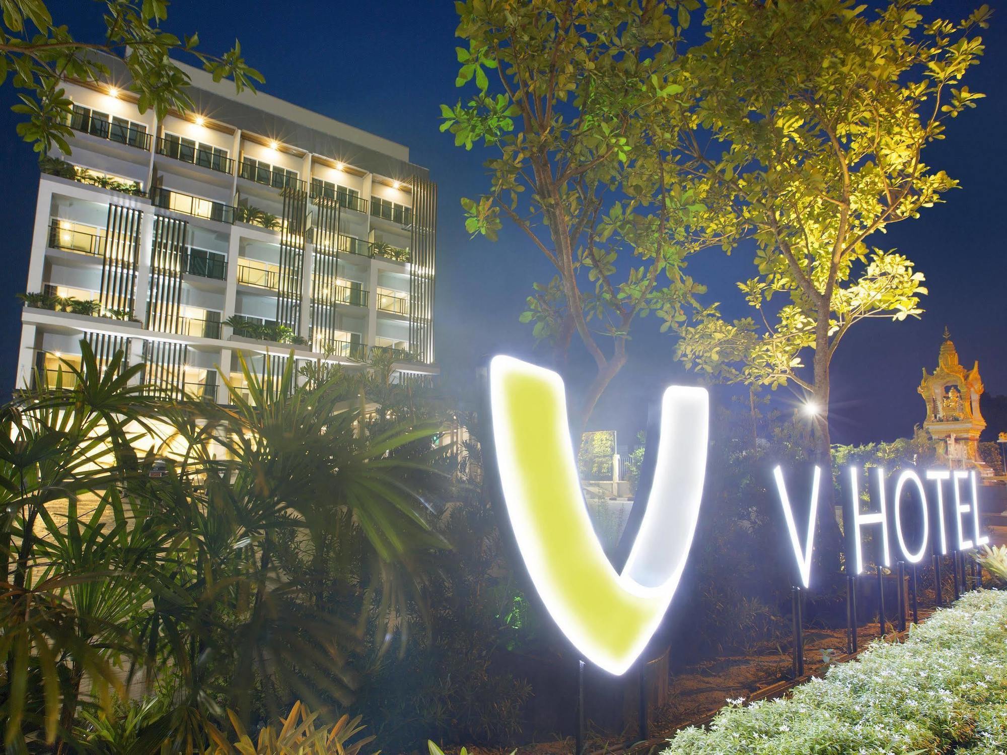 V Hotel Ubon Ratchathani Extérieur photo